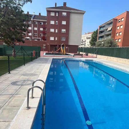 Pool And Confort 3 Habitaciones Y Garaje By Apartamentos Λογκρόνο Εξωτερικό φωτογραφία